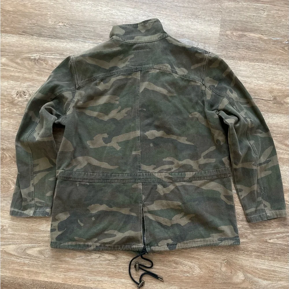 Jacket - Picture 9 of 10